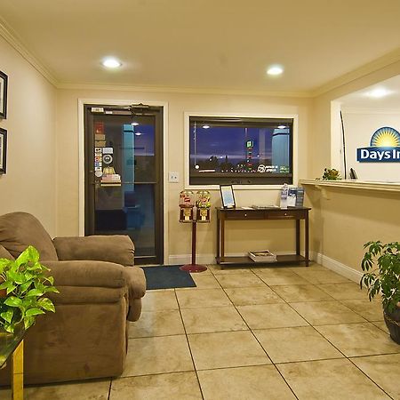 Days Inn Norman Esterno foto
