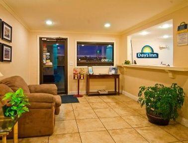 Days Inn Norman Esterno foto