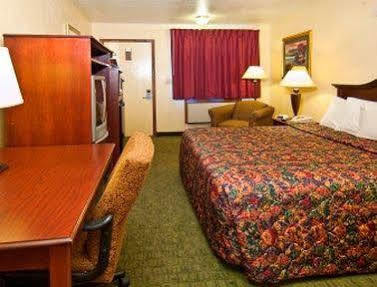 Days Inn Norman Esterno foto